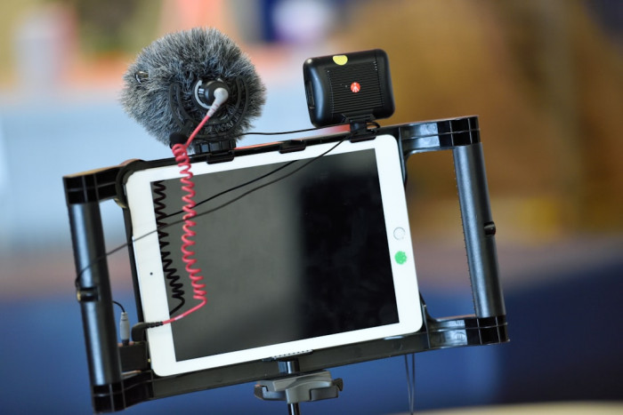 İngilizcede Yer ve Saat Kullanımı